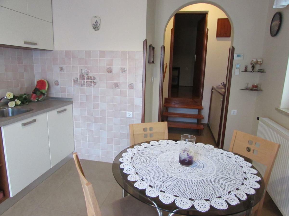 Apartment Ana Krnica Eksteriør billede